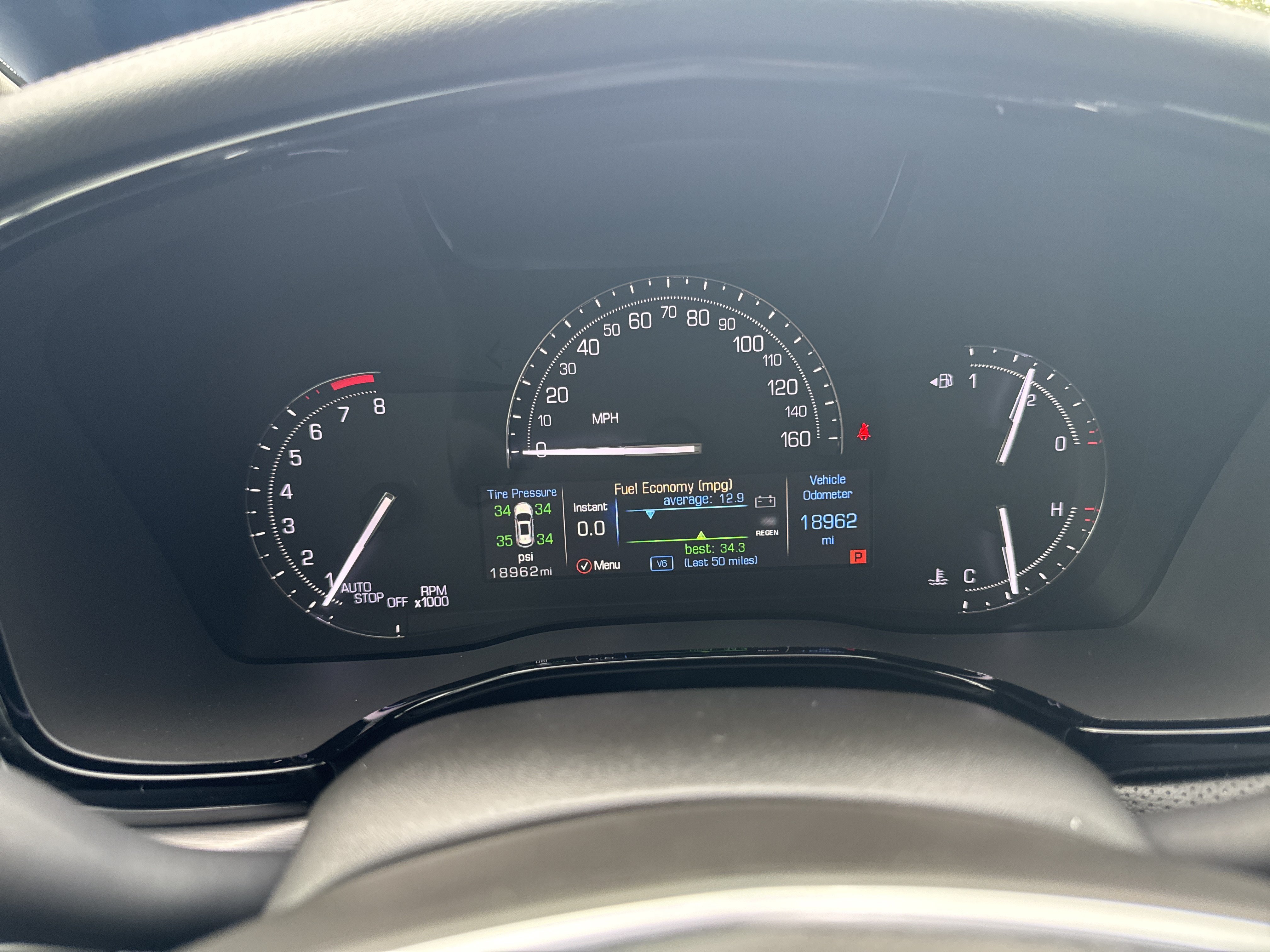 Used 2018 Cadillac XT5 Luxury w/ Driver Awareness Package FWD image 34