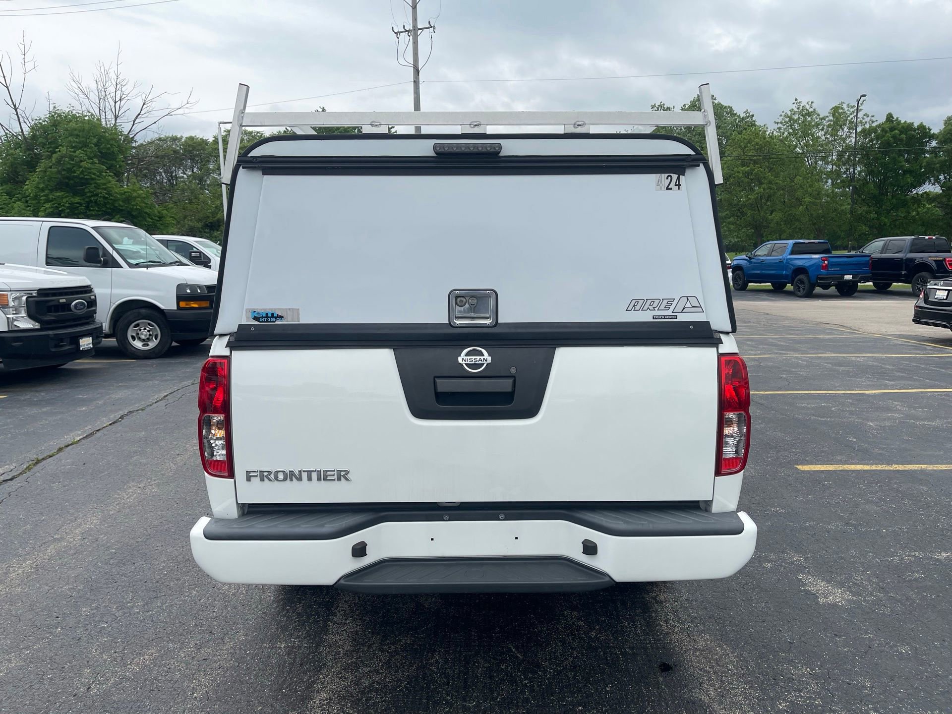 Used 2021 Nissan Frontier S RWD image 7