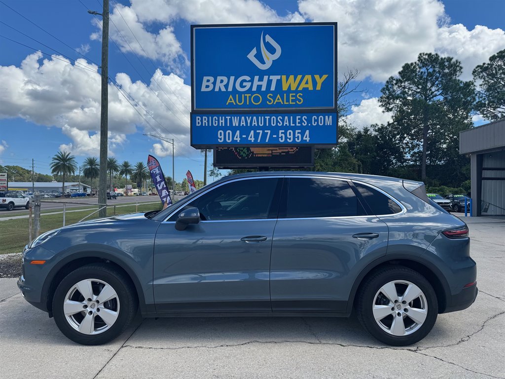 Used 2019 Porsche Cayenne image 2
