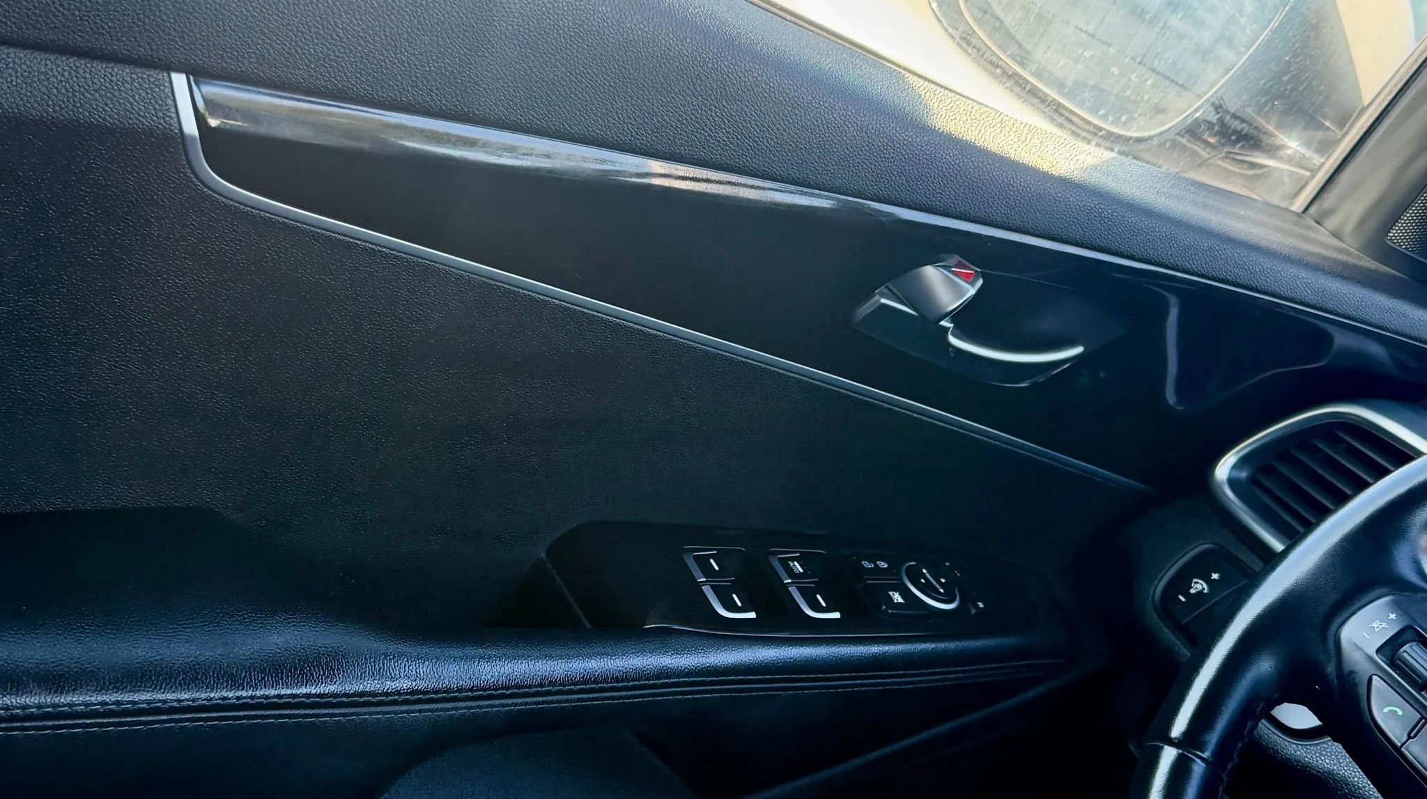 Used 2016 Kia Sorento EX image 20