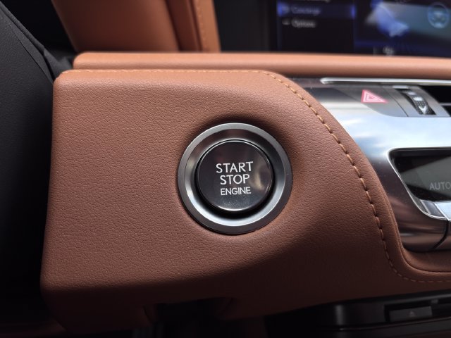 Used 2023 Lexus LC 500 Coupe w/ Sport Package RWD image 25