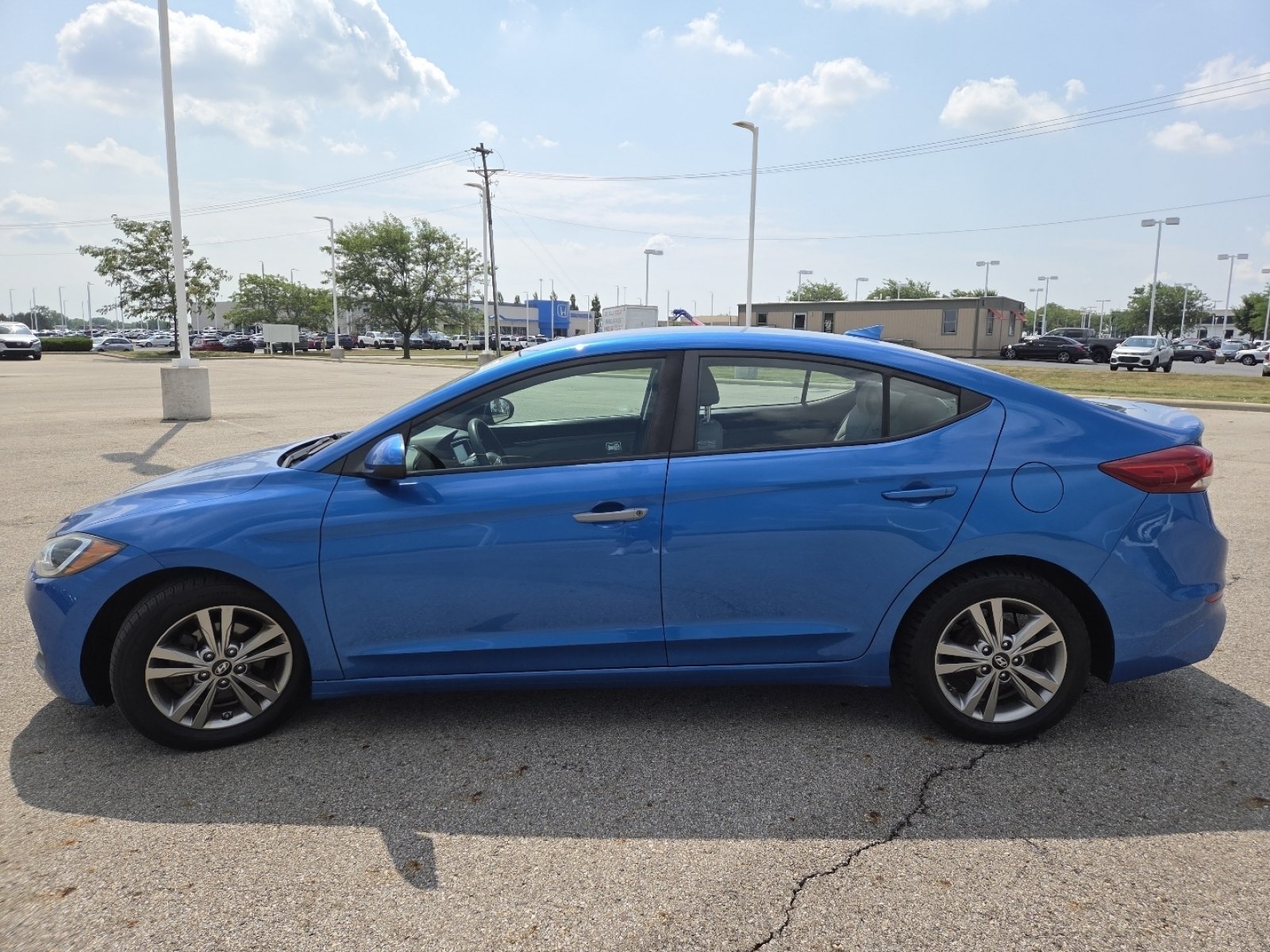 Used 2017 Hyundai Elantra SE FWD image 12