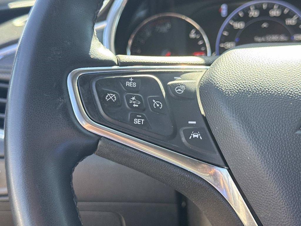 Used 2024 Chevrolet Malibu LT FWD image 30