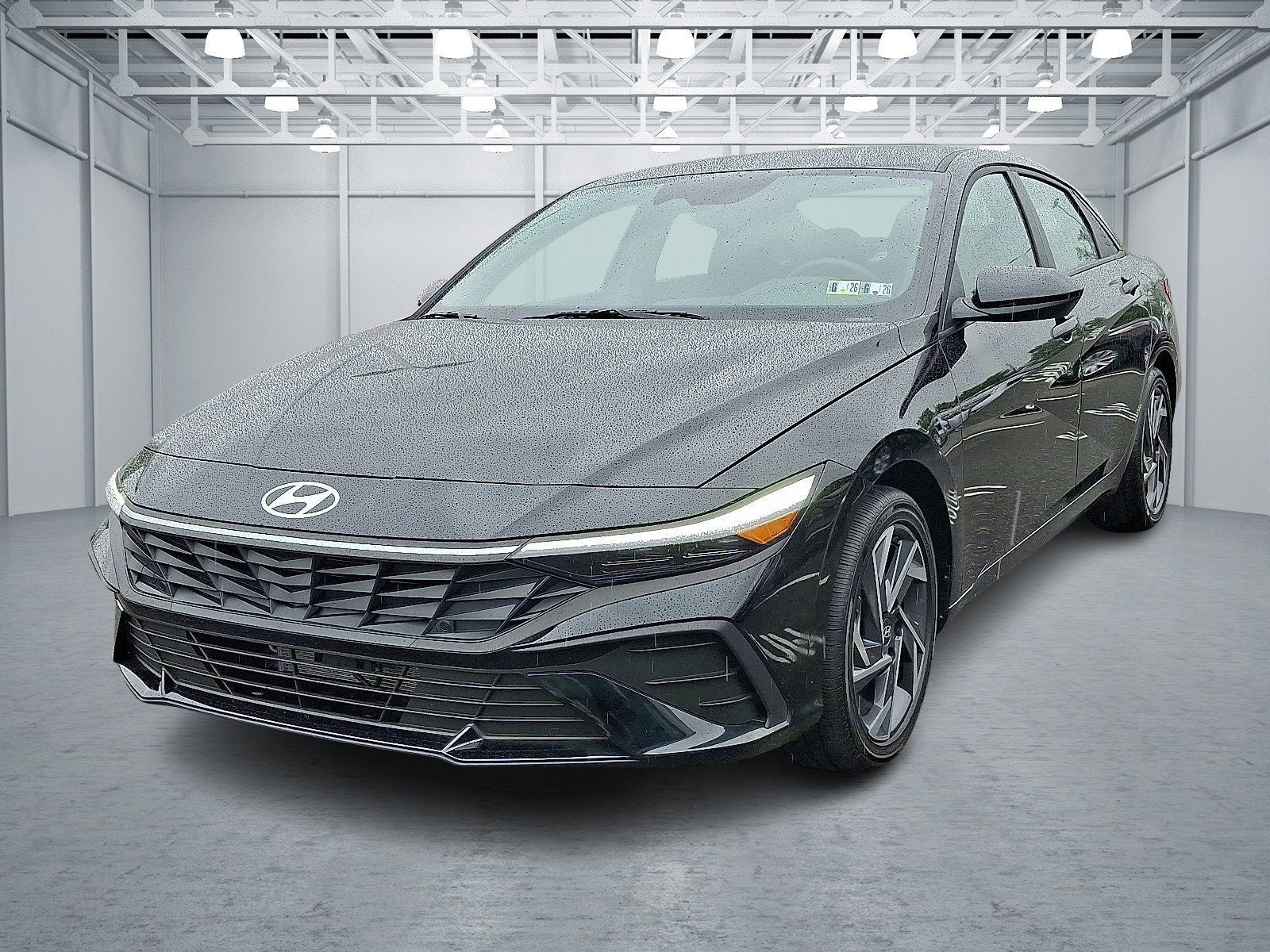 Certified 2025 Hyundai Elantra SEL image 3