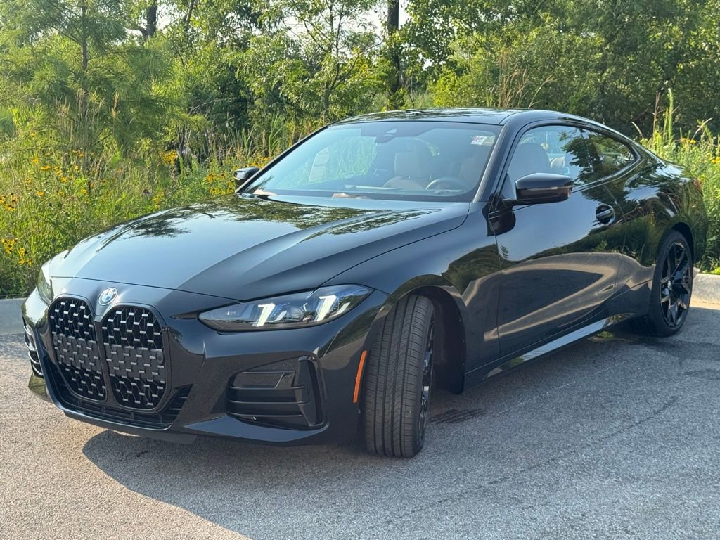 Used 2026 BMW 430i xDrive Coupe w/ M Sport Package image 3