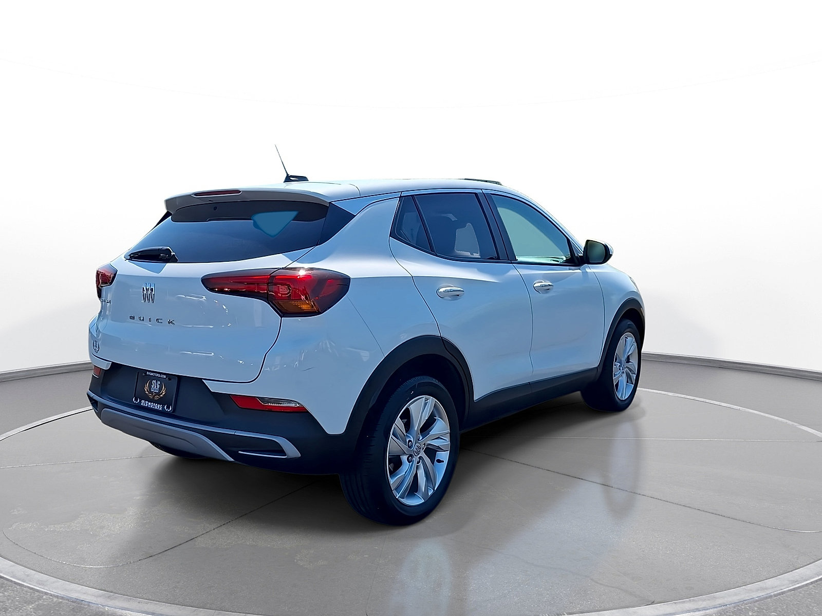 Used 2024 Buick Encore GX Preferred FWD image 8