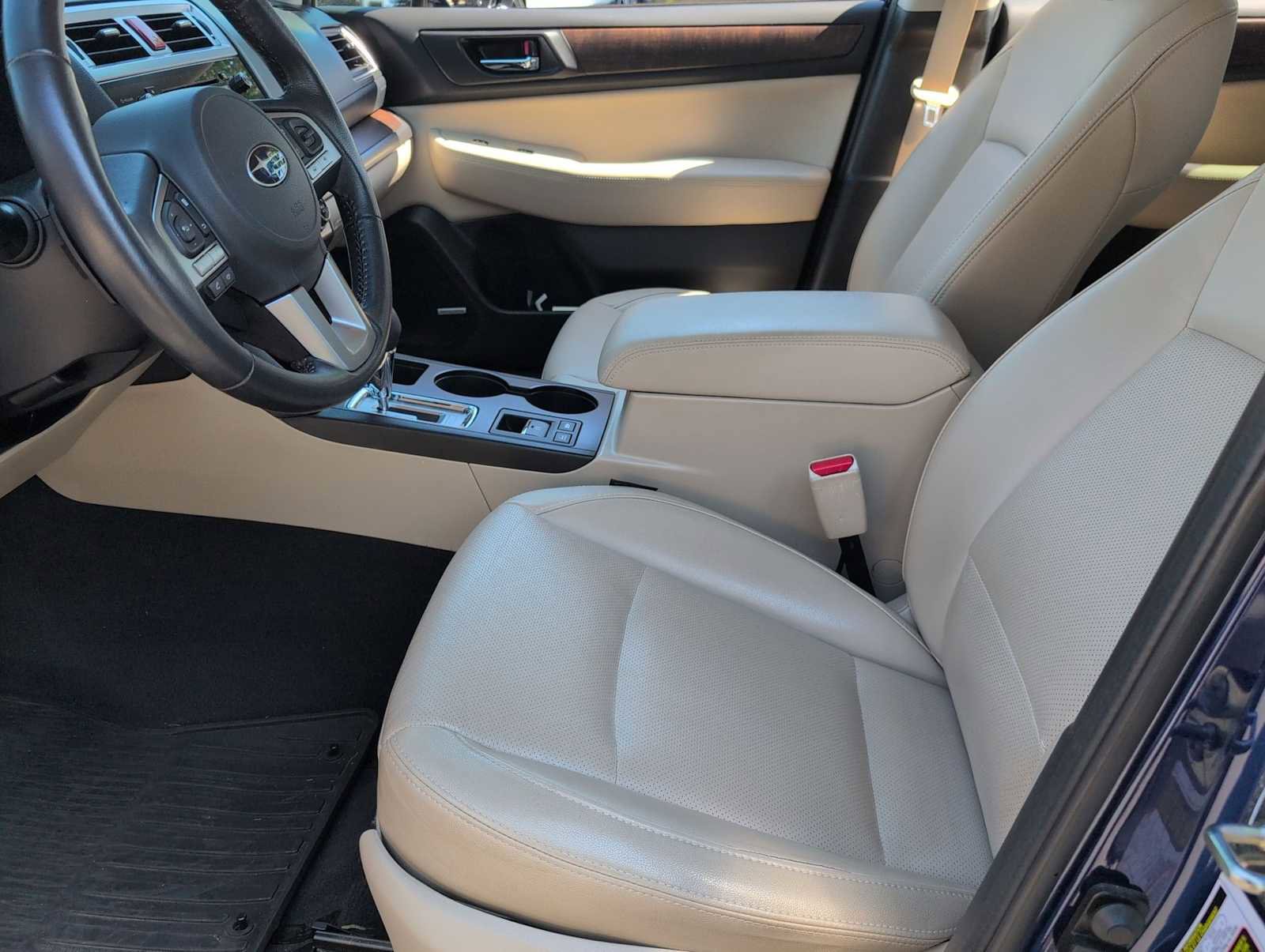 Used 2016 Subaru Outback 2.5i Limited AWD/4WD image 16