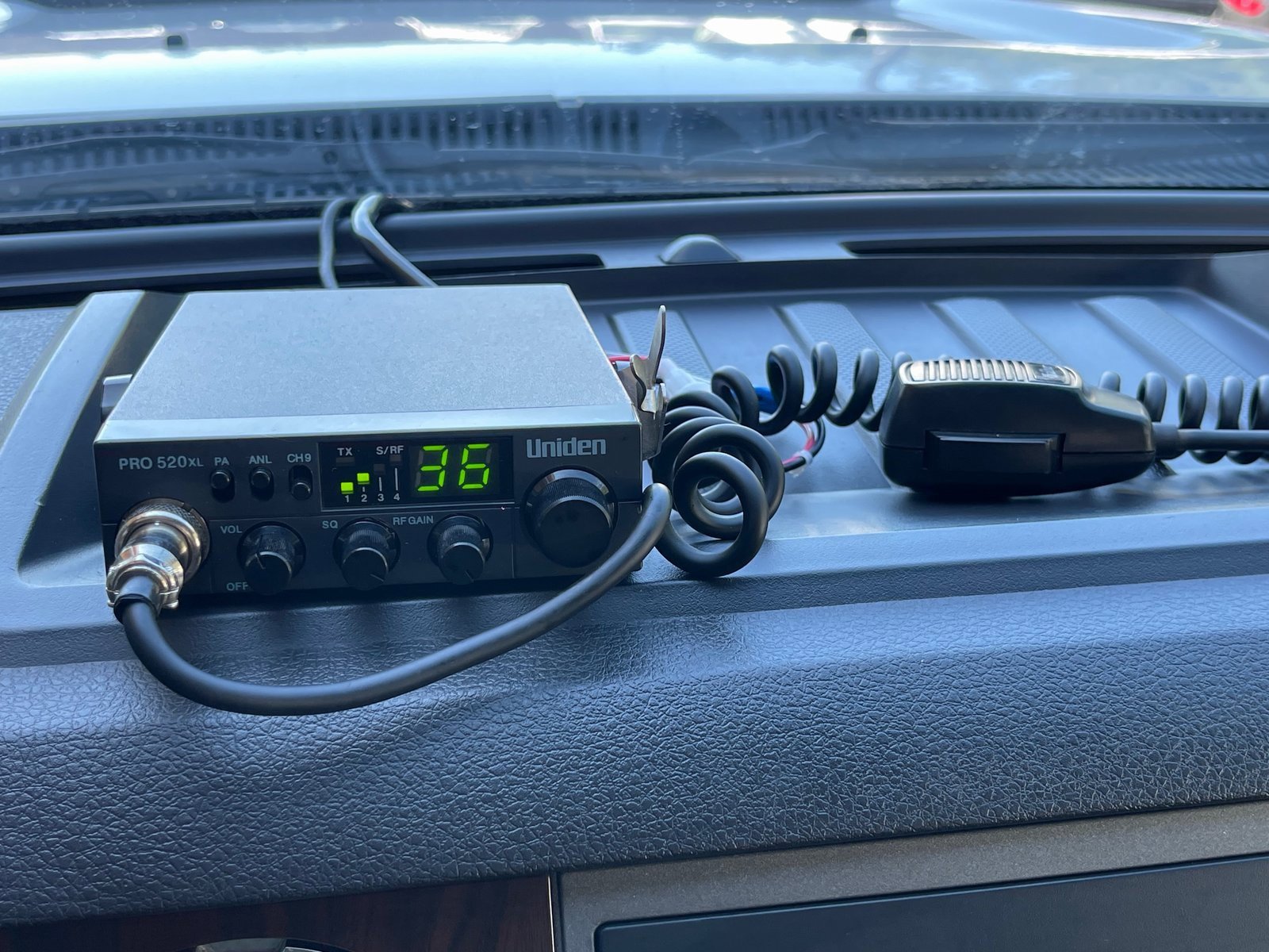 Used 2012 Ford F250 Lariat image 39