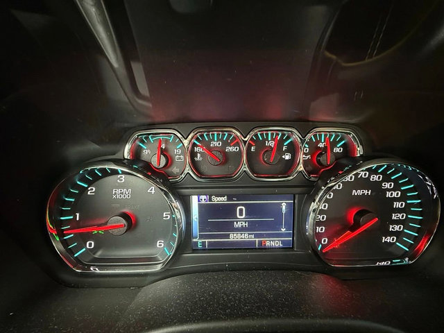 Used 2018 GMC Yukon SLT image 30