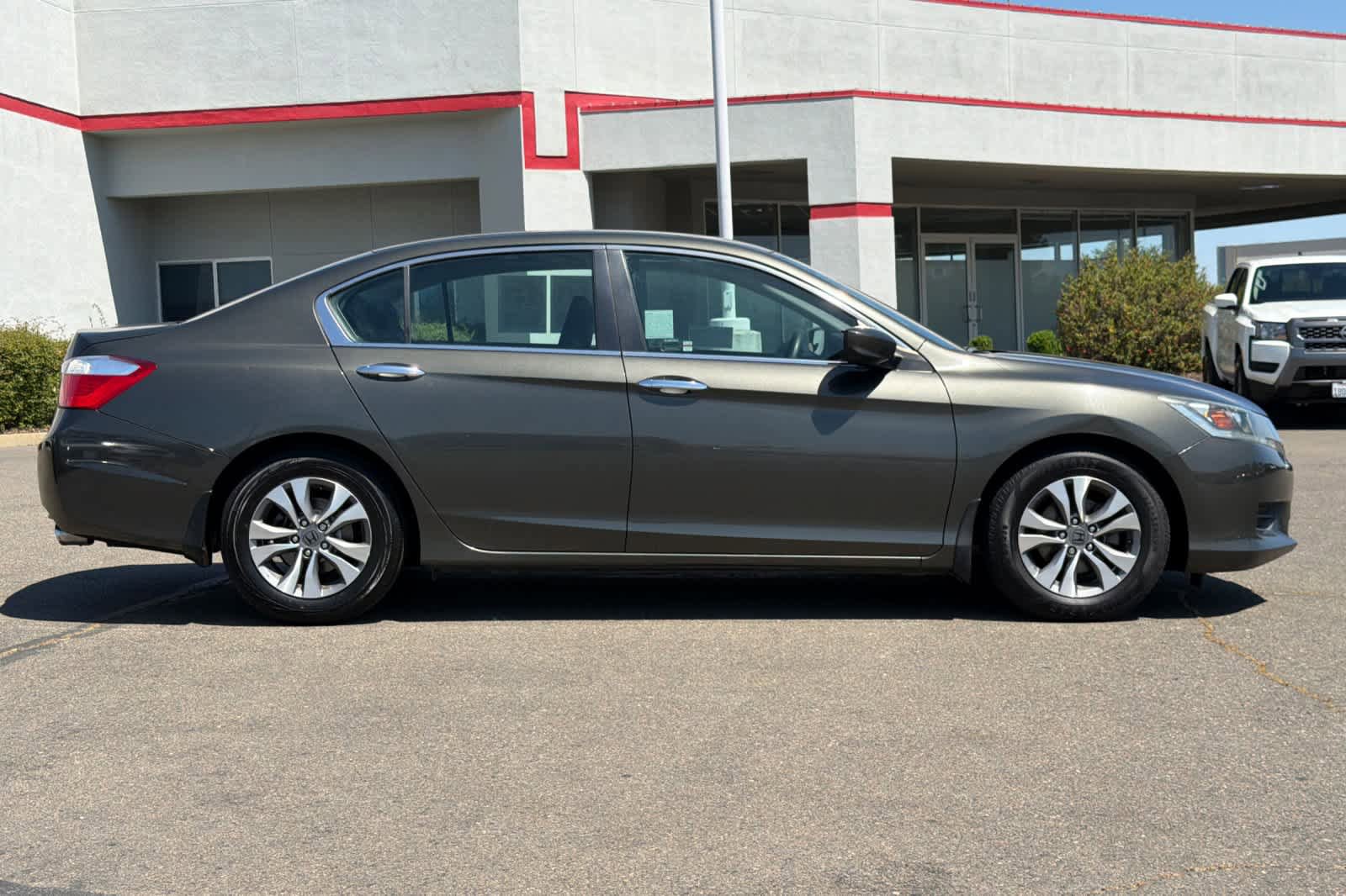 Used 2015 Honda Accord LX image 6