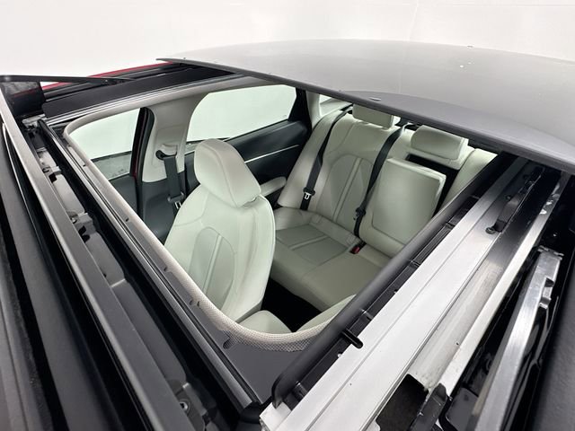 Used 2025 Hyundai Sonata SEL FWD image 35