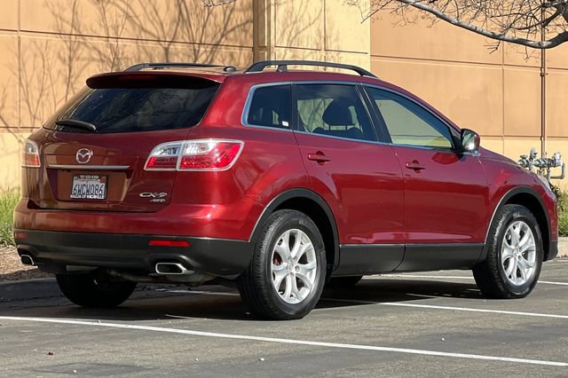 Used 2012 MAZDA CX-9 Touring w/ Moonroof & Bose Audio Pkg image 4