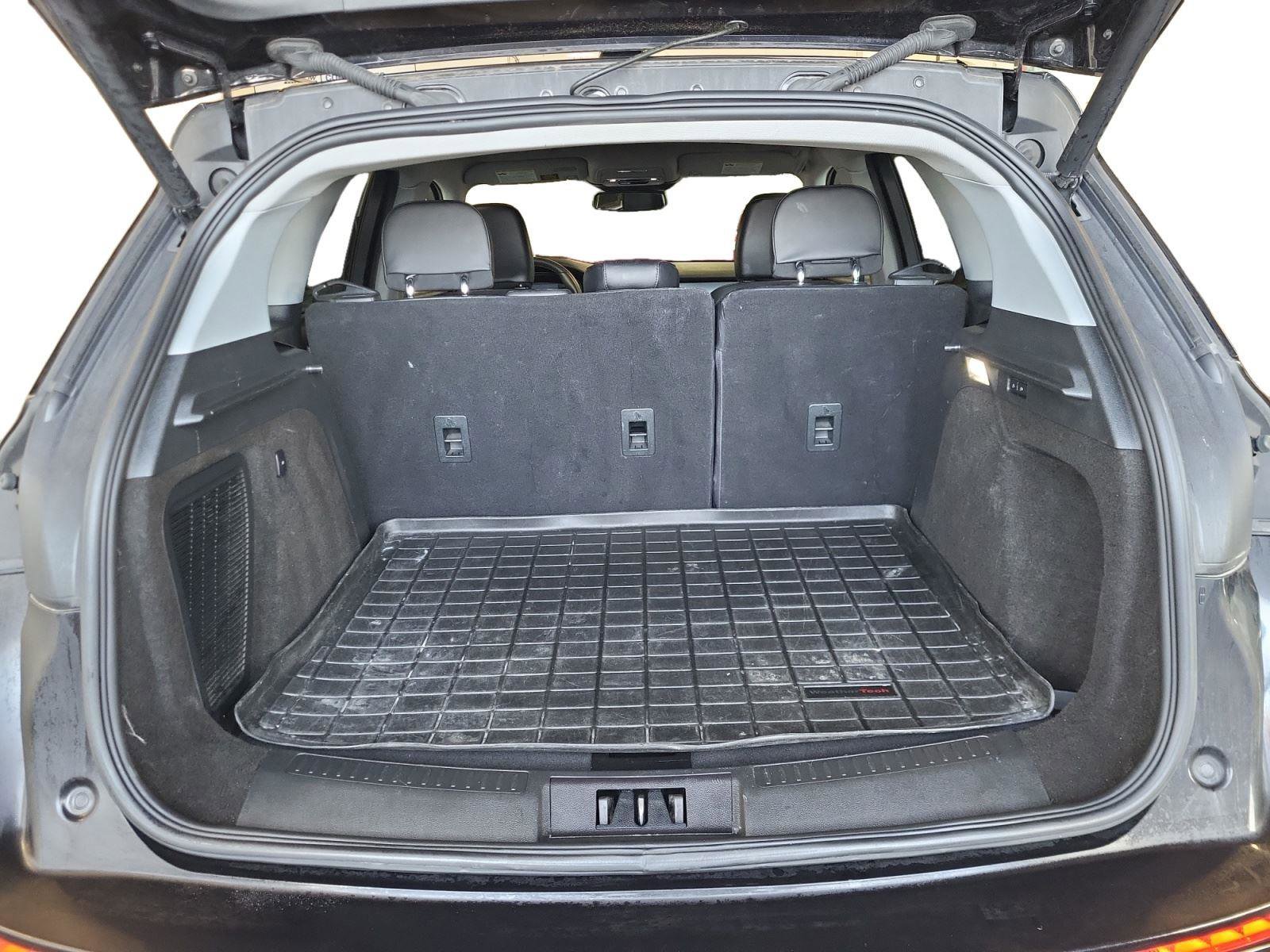 Used 2022 Lincoln Corsair Standard w/ Equipment Group 101A image 21