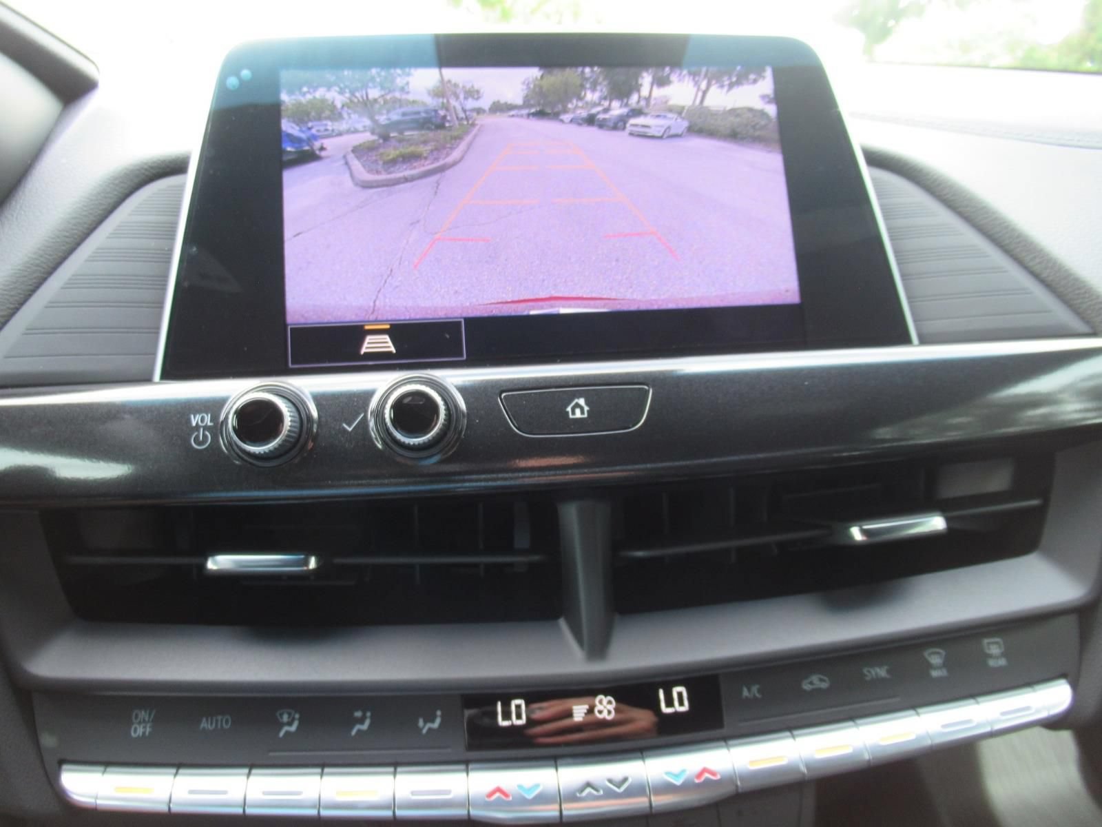 New 2026 Cadillac CT4 Luxury w/ Sun And Sound Package RWD image 30