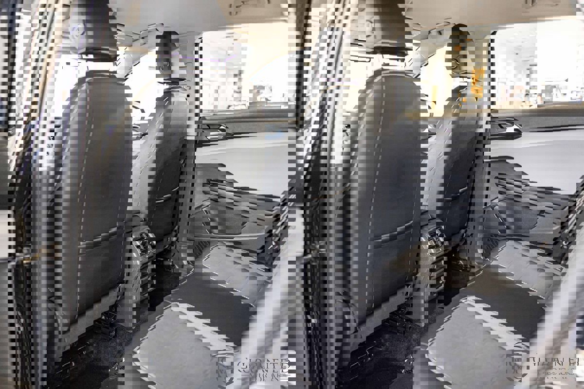 Used 2022 Volkswagen Taos SE image 30