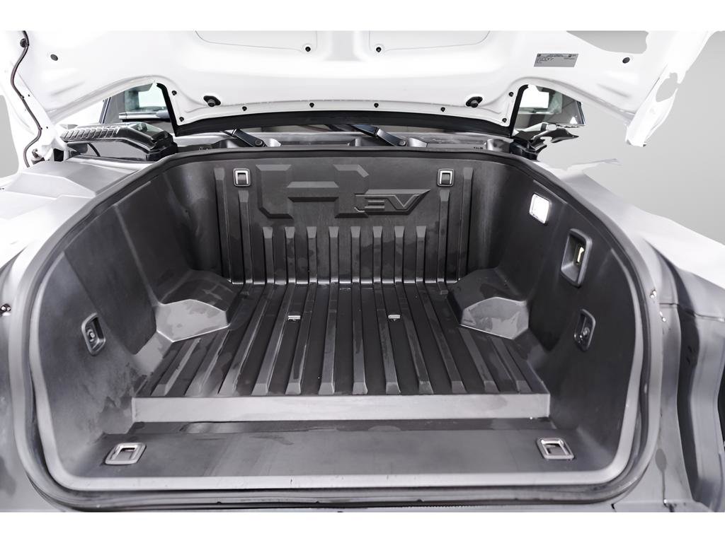 Used 2024 GMC Hummer EV 3X image 44