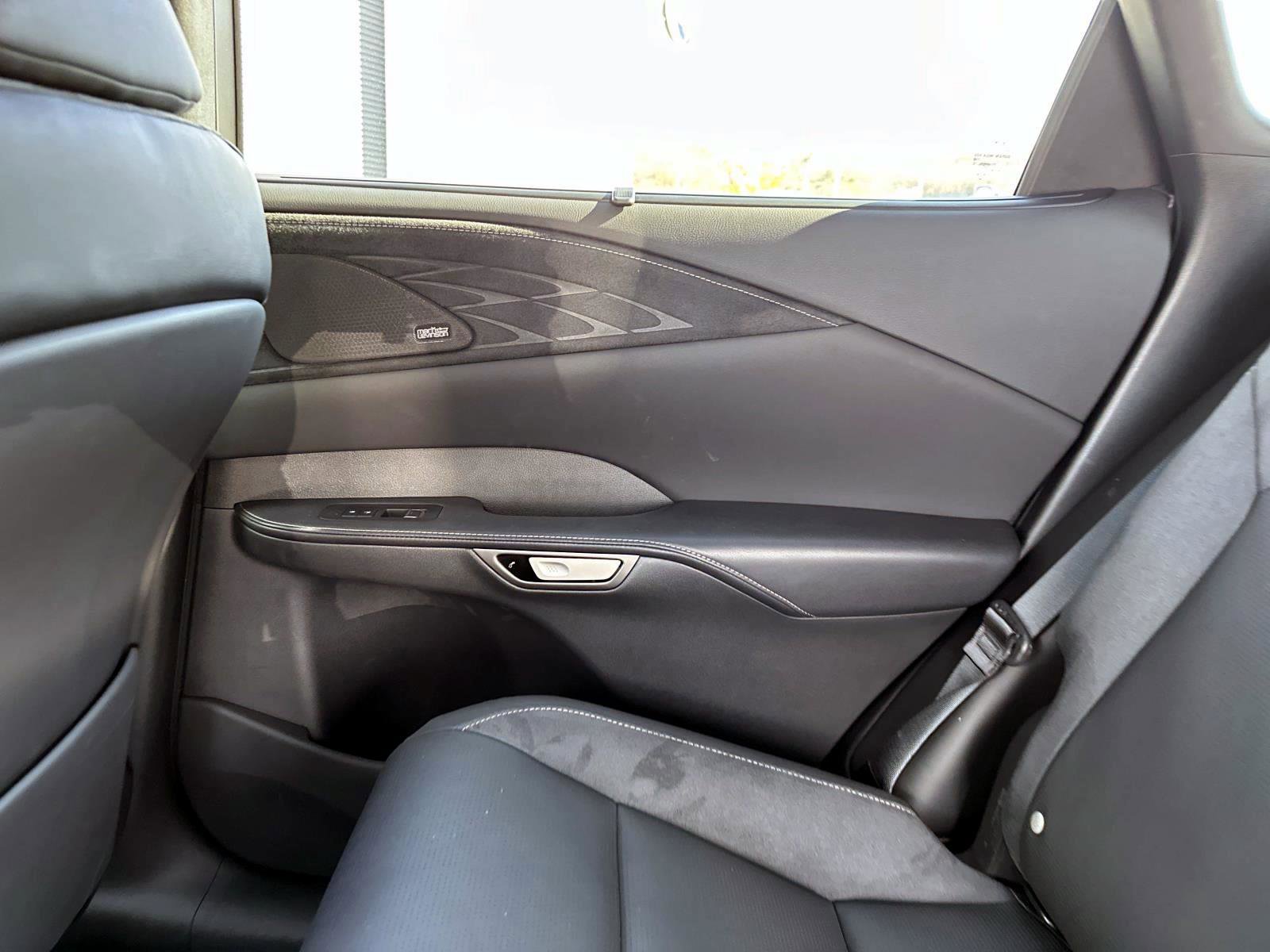 Used 2024 Lexus RX 350 image 17