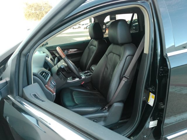 Used 2013 Lincoln MKX FWD image 14