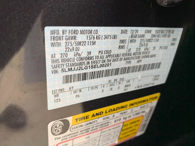 Certified 2025 Lincoln Navigator Reserve image 28