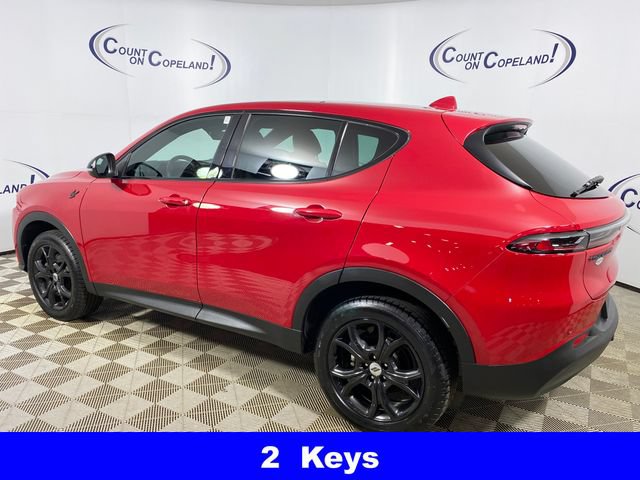 Used 2023 Dodge Hornet GT Plus w/ GT Blacktop Package AWD/4WD image 4