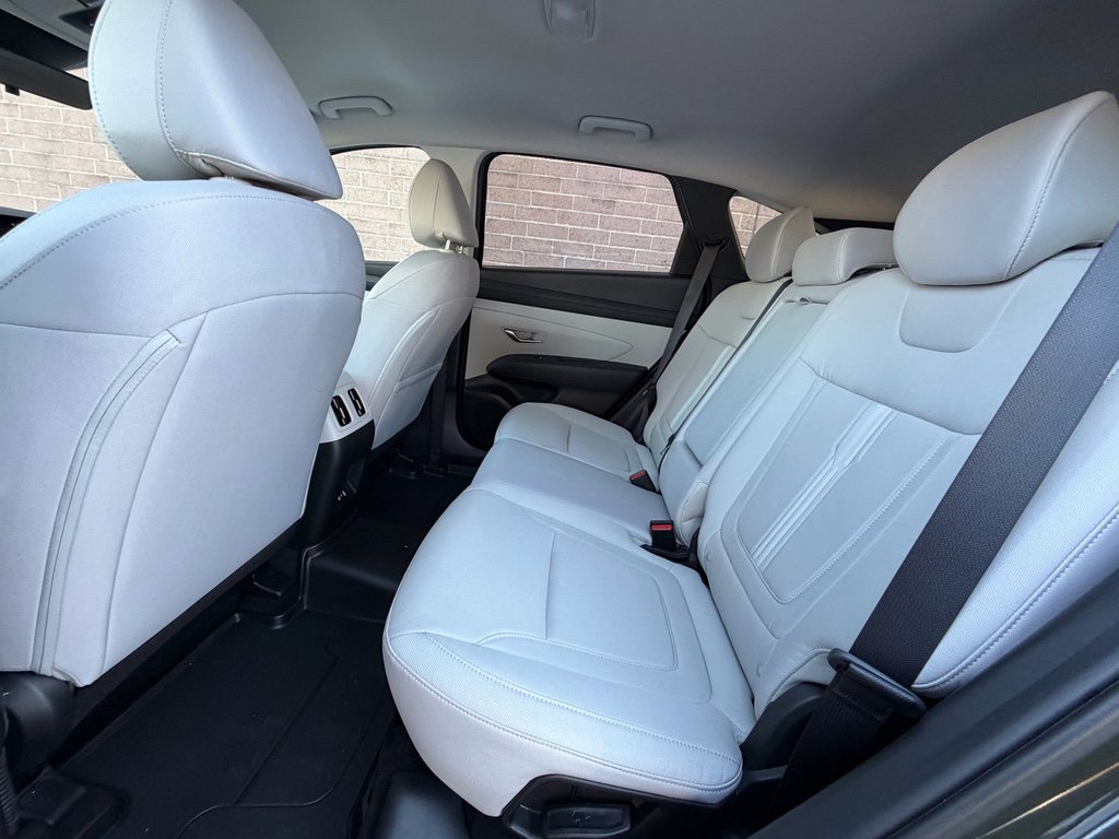 New 2025 Hyundai Tucson SEL image 16