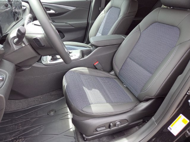 New 2026 Buick Envista Sport Touring w/ Convenience I Package FWD image 31