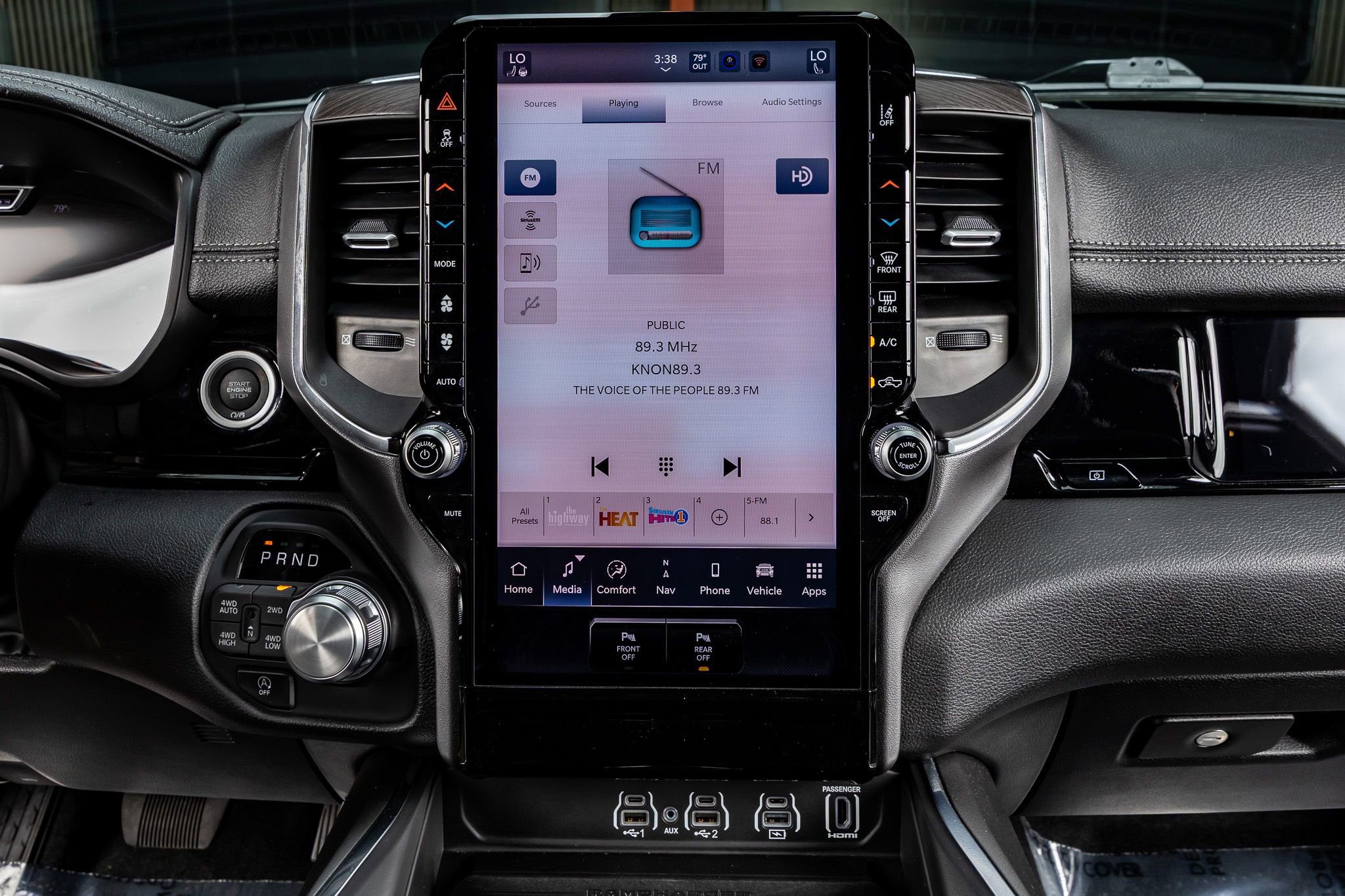 Used 2025 RAM 1500 Laramie w/ Night Edition image 25