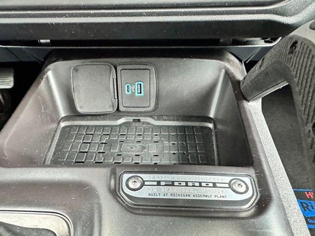Used 2024 Ford Bronco Outer Banks image 19
