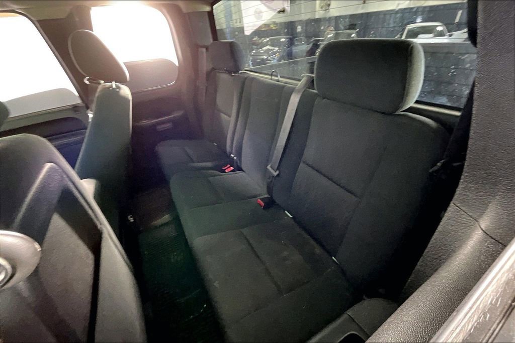 Used 2013 Chevrolet Silverado 2500 LT w/ Convenience Package image 32