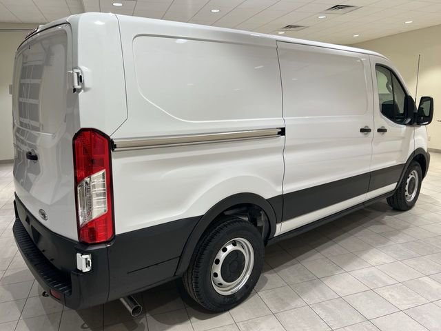 New 2024 Ford Transit 150 Low Roof RWD image 5