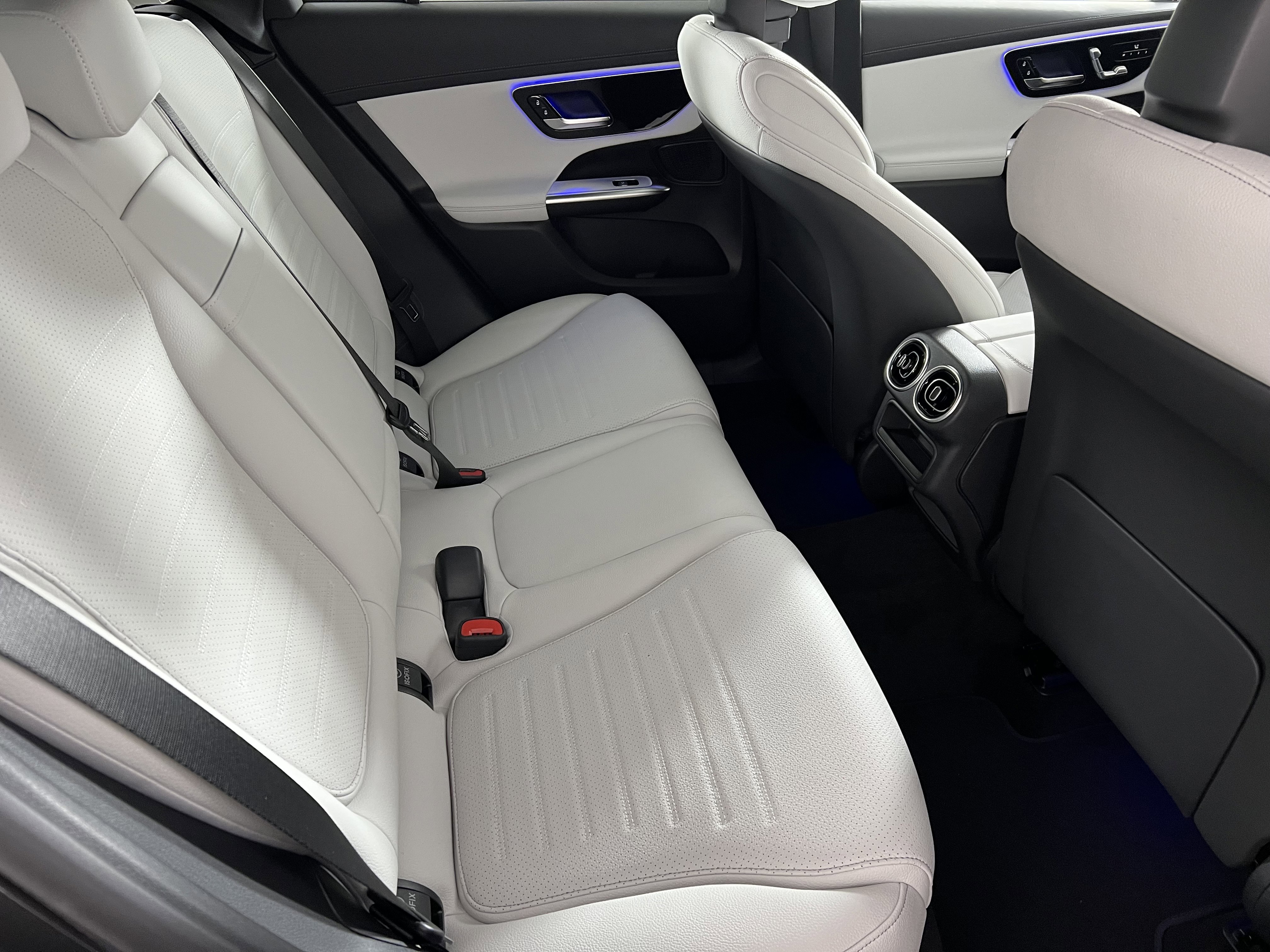 New 2026 Mercedes-Benz GLC 300 4MATIC image 25