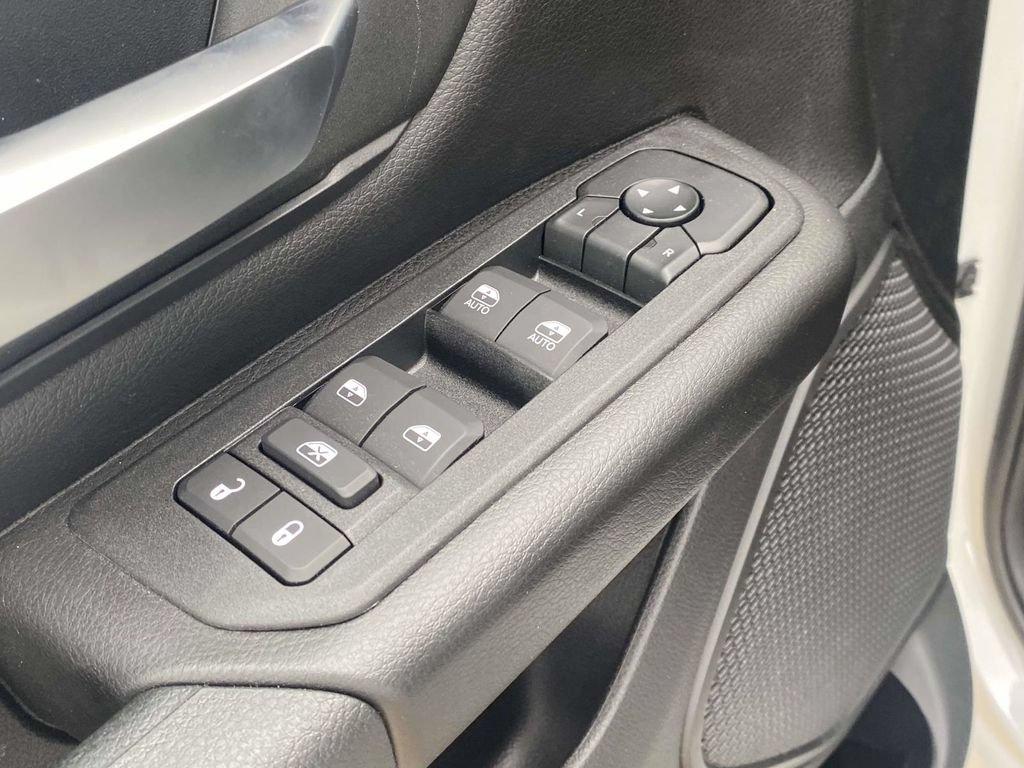 New 2026 RAM 1500 Express AWD/4WD image 15
