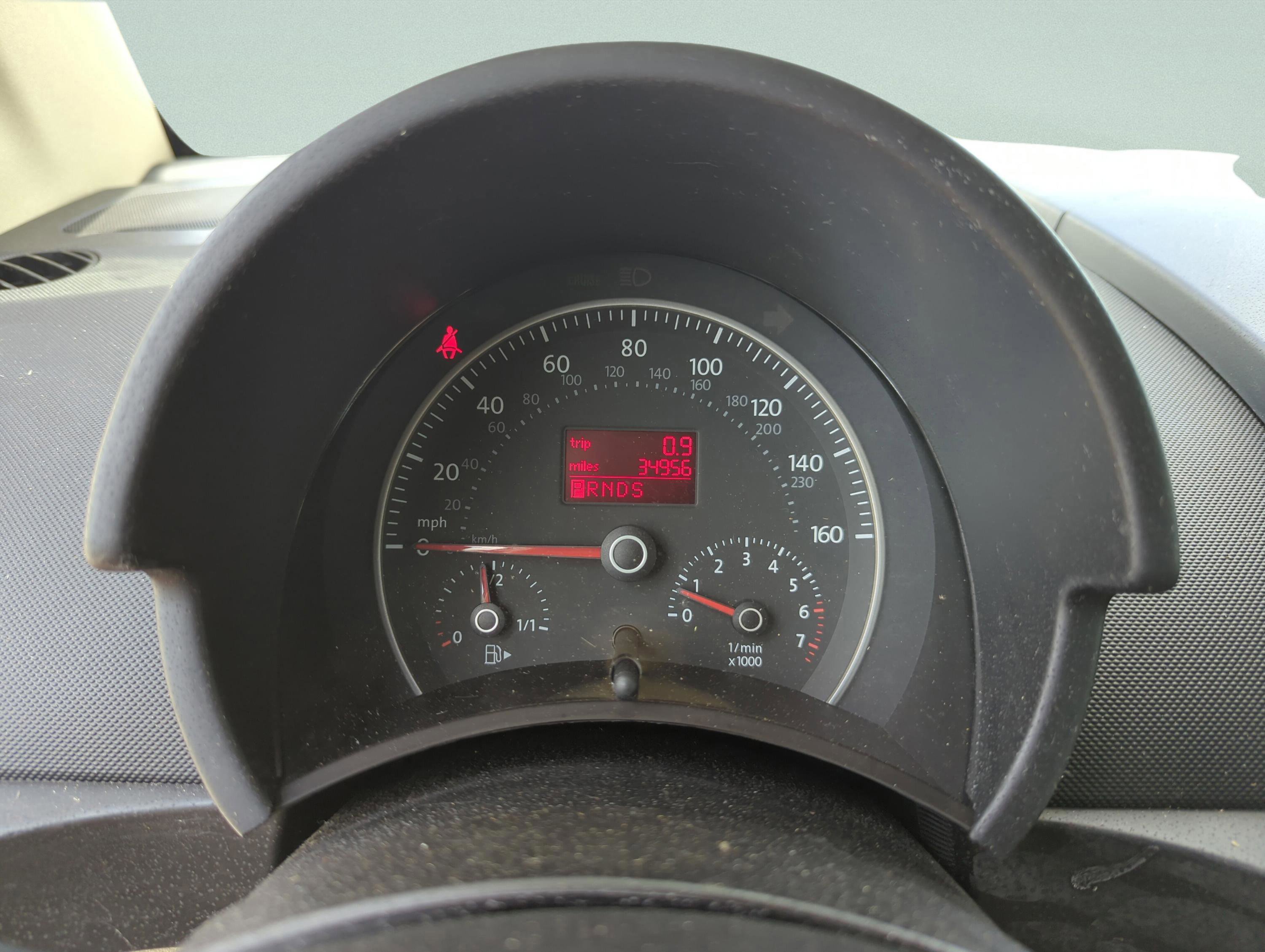 Used 2008 Volkswagen Beetle SE FWD image 25