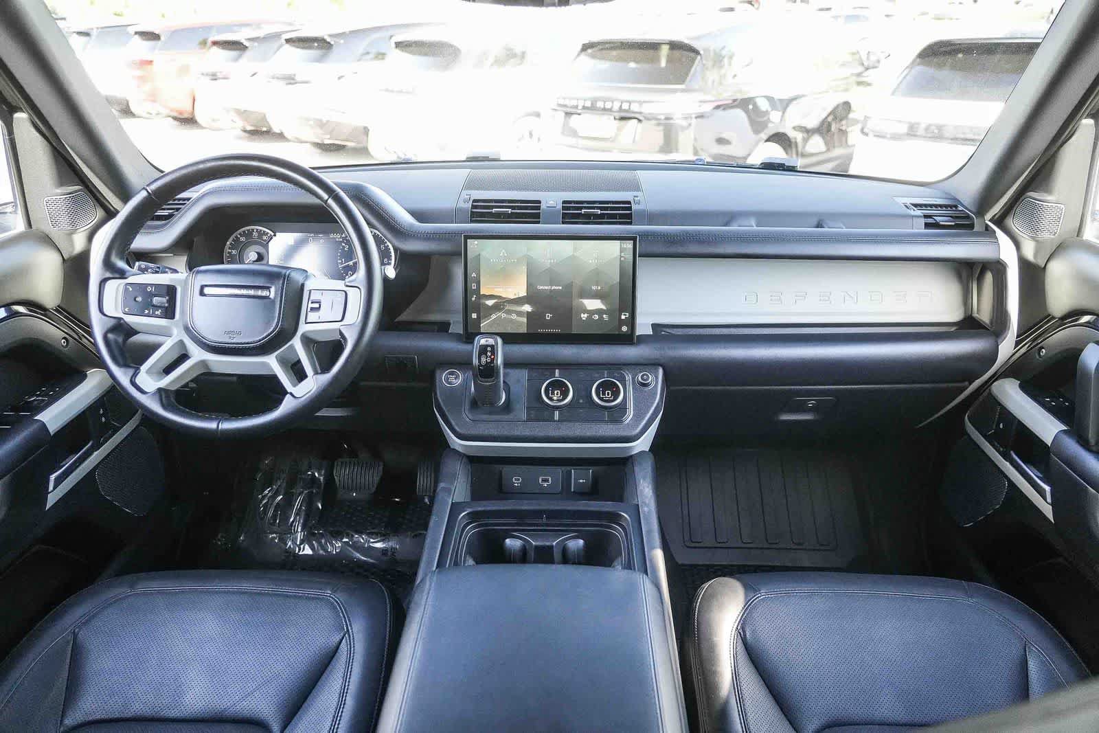 Used 2023 Land Rover Defender 110 SE AWD/4WD image 12