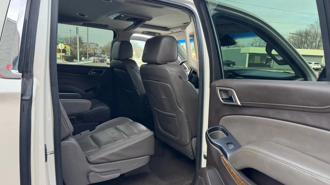 Used 2015 GMC Yukon XL Denali w/ Premium Package image 17