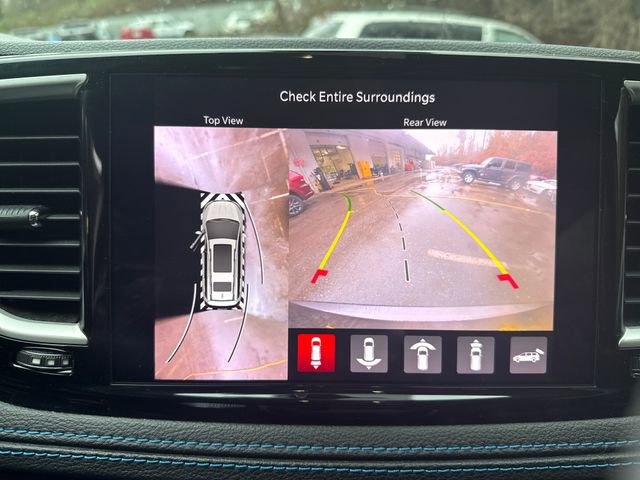 Used 2021 Chrysler Pacifica Touring-L image 55