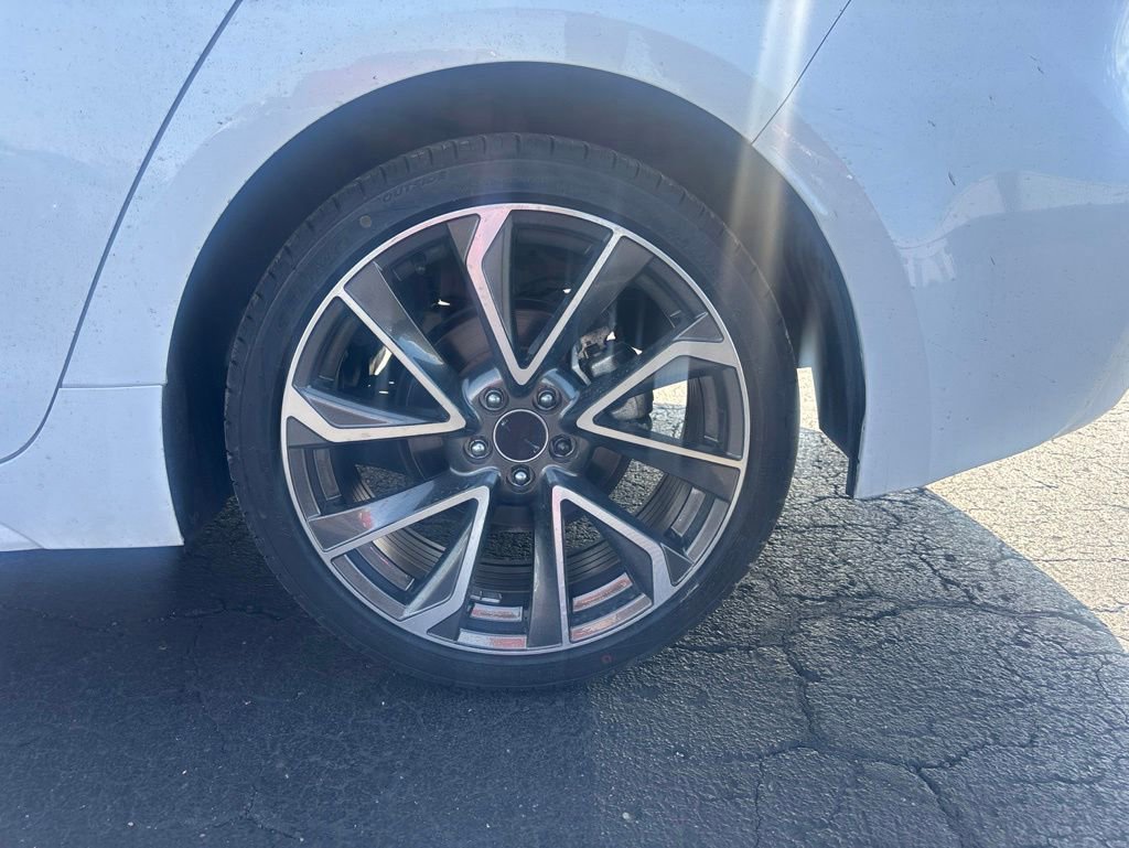 Used 2024 Toyota Corolla LE FWD image 8