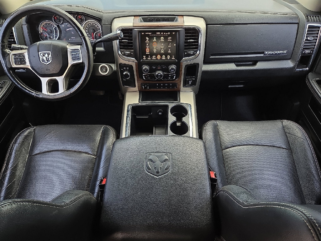 Used 2014 RAM 2500 Laramie w/ Black Appearance Group AWD/4WD image 11