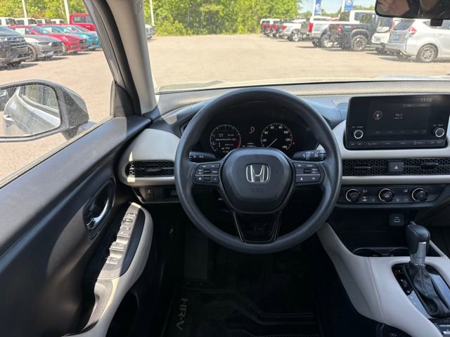 Used 2024 Honda HR-V LX image 13
