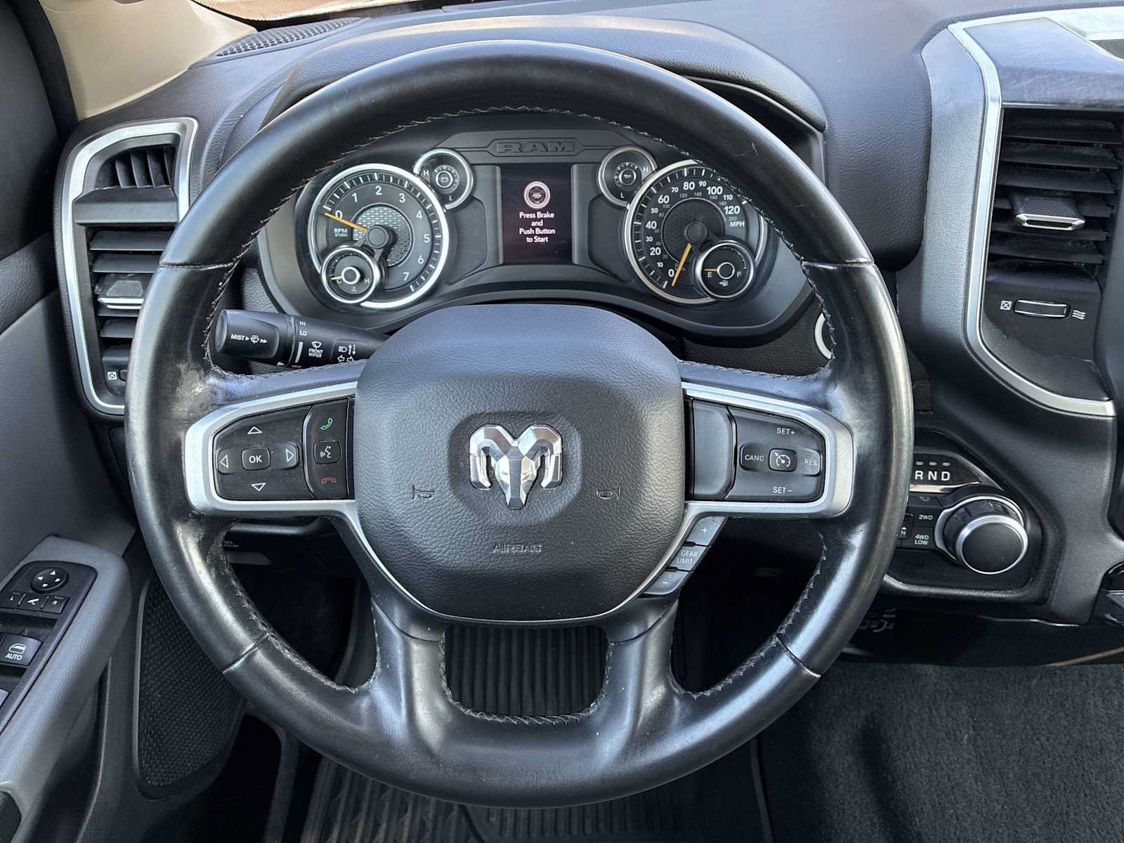 Used 2019 RAM 1500 Big Horn AWD/4WD image 11