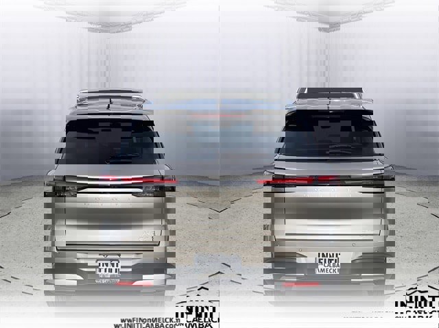 New 2026 INFINITI QX60 Luxe w/ Family Package image 4