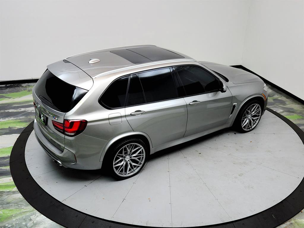 Used 2017 BMW X5 M AWD/4WD image 36