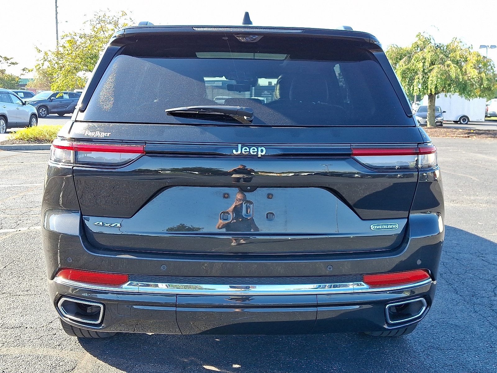 Used 2023 Jeep Grand Cherokee Overland w/ Luxury Tech Group IV image 5