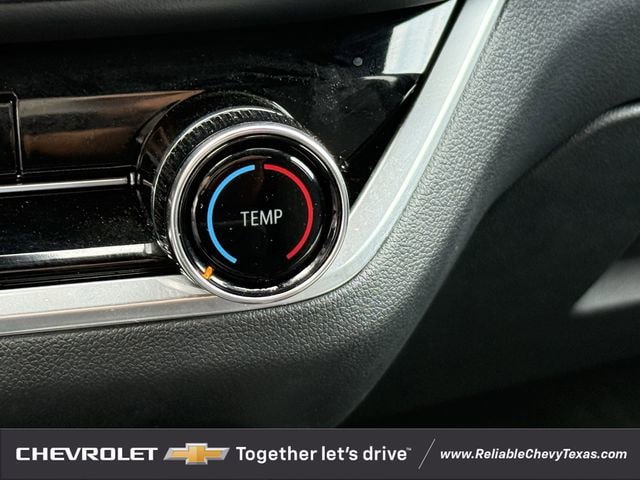 Used 2026 Chevrolet Equinox LT FWD image 23