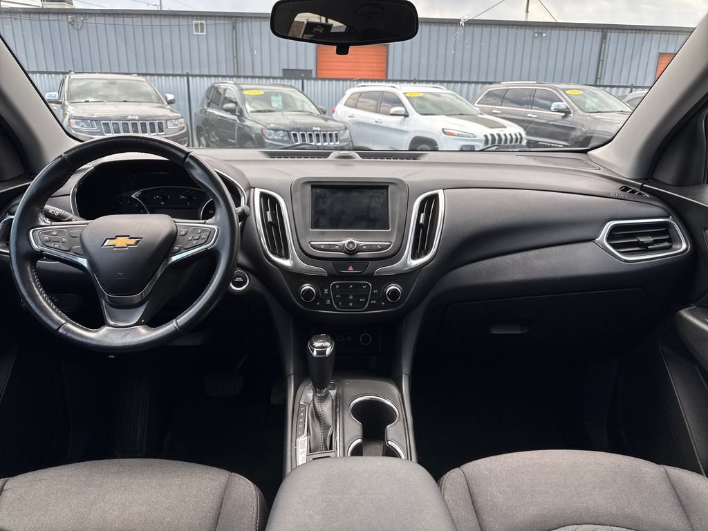 Used 2019 Chevrolet Equinox LT AWD/4WD image 12