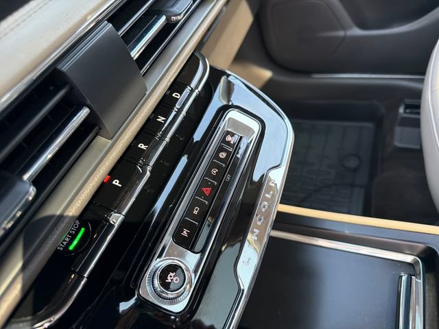 Used 2023 Lincoln Corsair AWD w/ Equipment Group 101A image 29