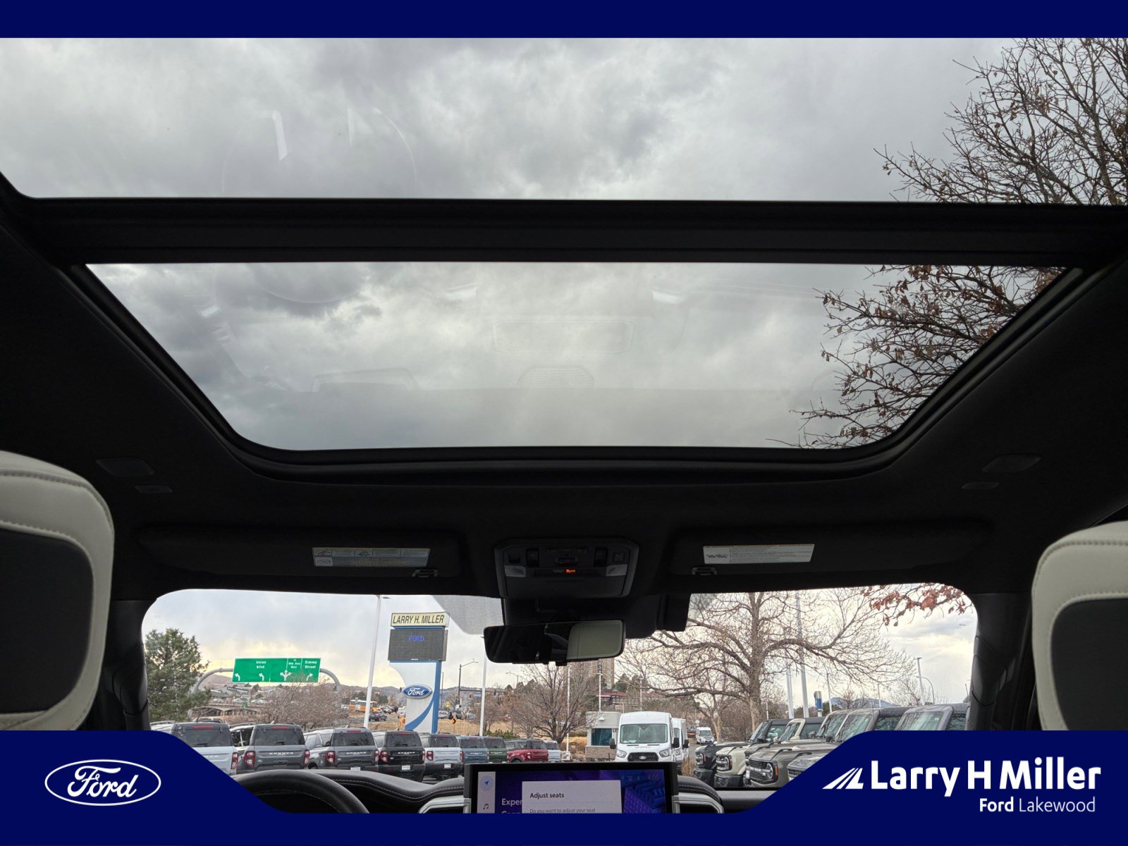 Used 2024 Toyota Sequoia Capstone image 32