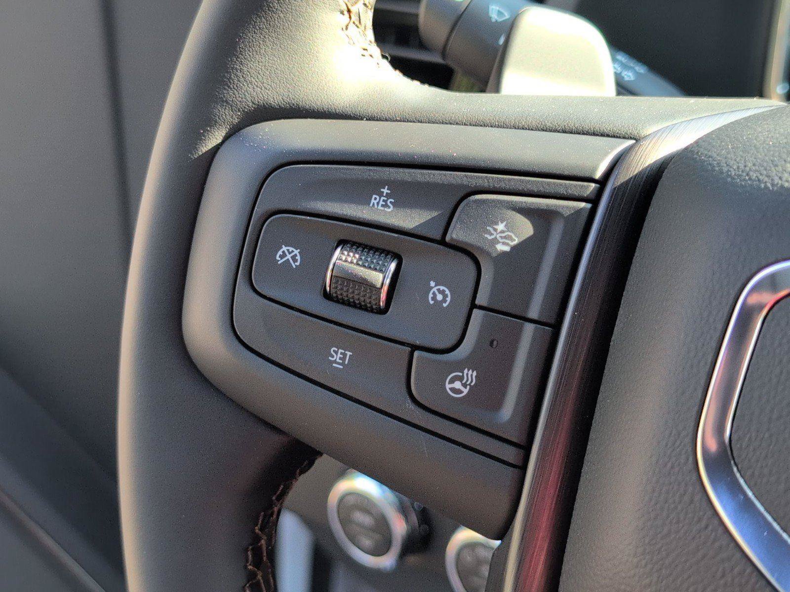 New 2026 GMC Sierra 1500 AT4 w/ AT4 Premium Package AWD/4WD image 28