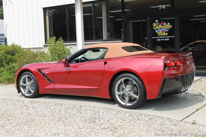 Used 2015 Chevrolet Corvette Stingray Convertible w/ 2LT Preferred Equipment Group RWD image 7