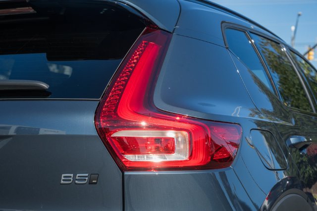New 2026 Volvo XC40 B5 Ultra w/ Protection Package Premier AWD/4WD image 7